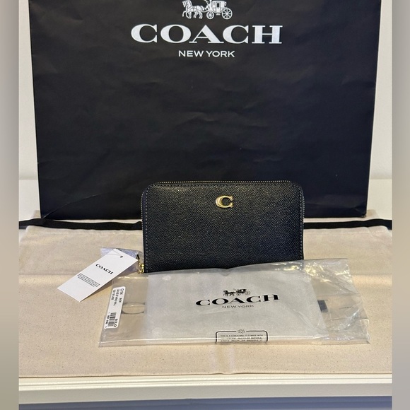 NWT COACH Black Leather Medium Zip Around Wallet - Picture 11 of 13